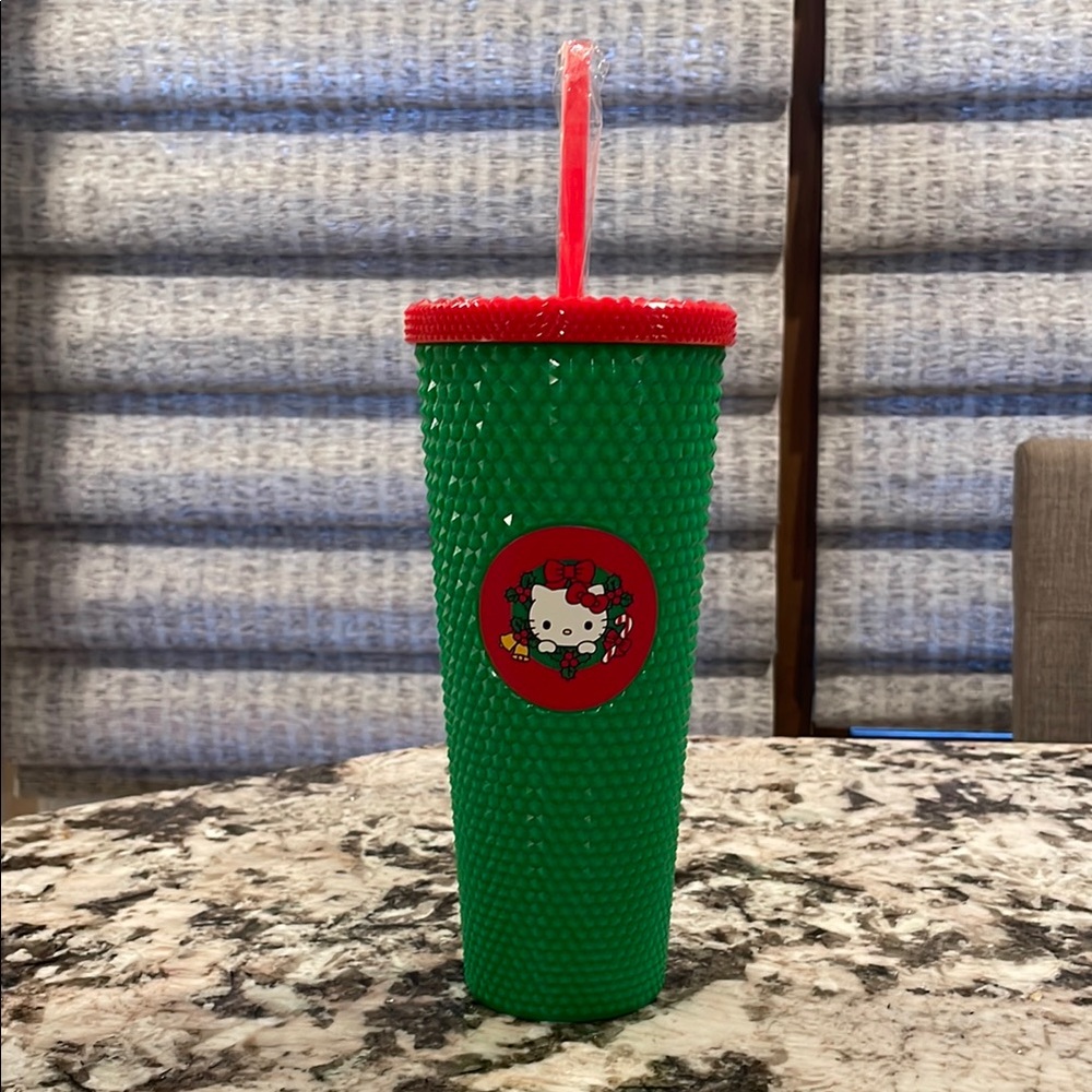 HELLO KITTY Green Tumbler with Red Lid NWT
